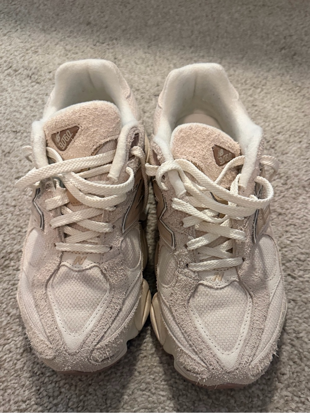 New Balance 9060 - Picture 2 of 6